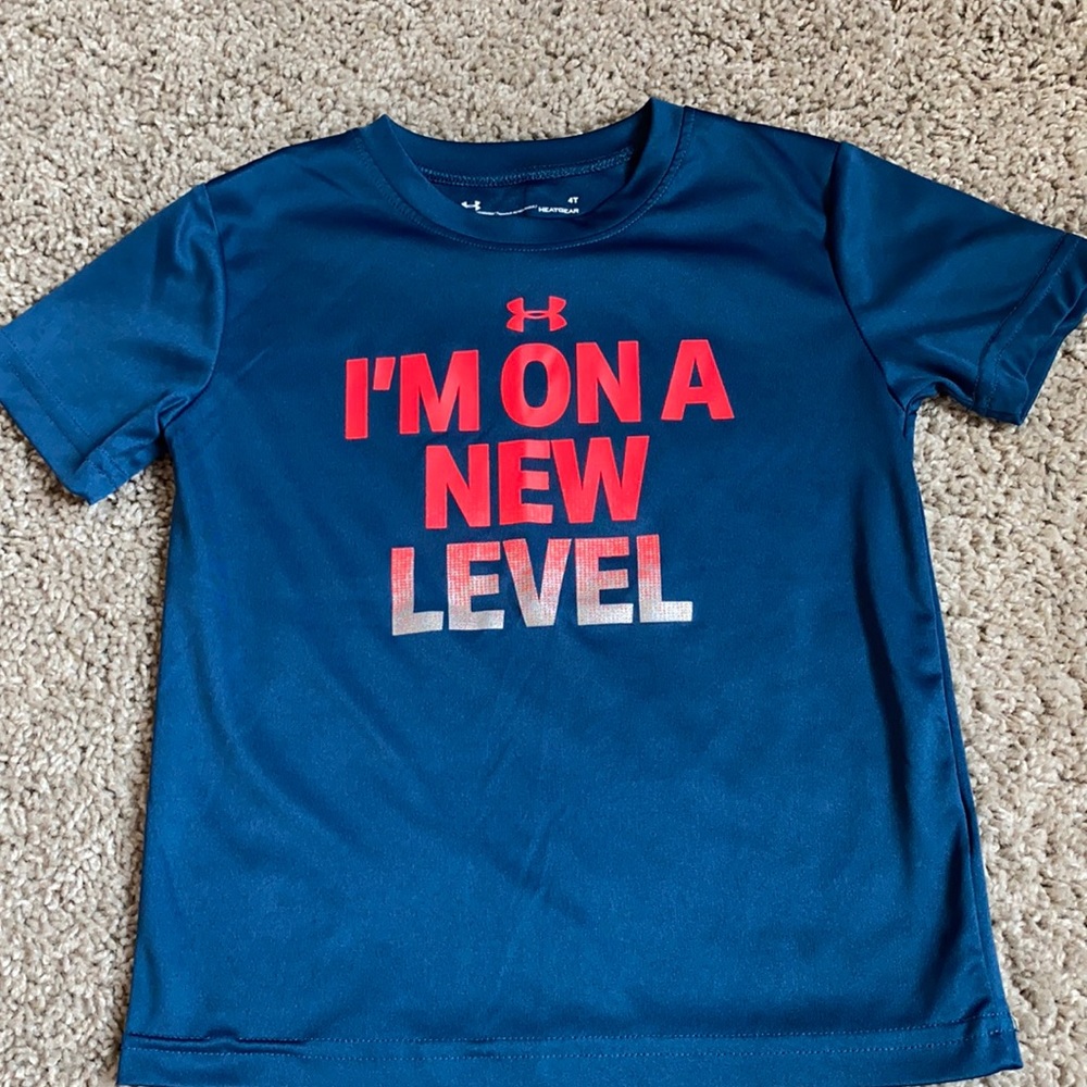 Boys under armor performance shirt